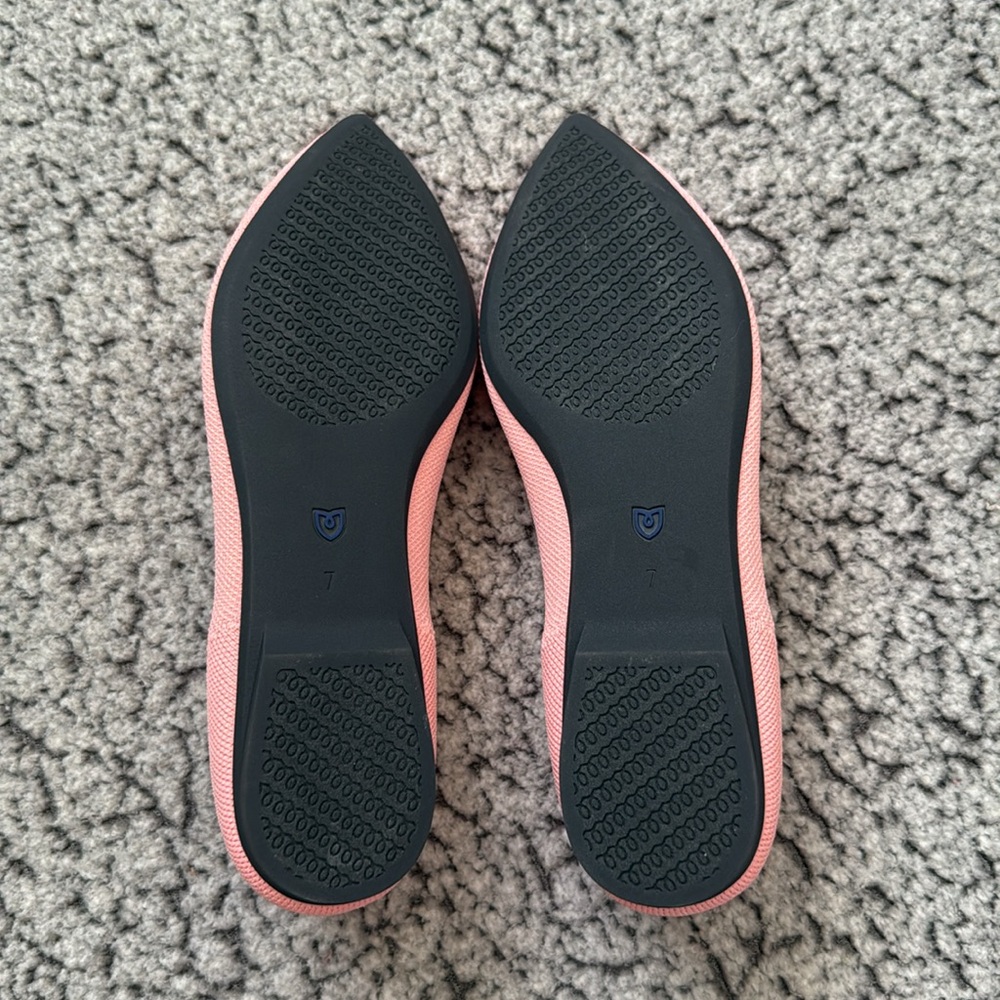 Light Pink Rothy’s Size 7 - Picture 5 of 11